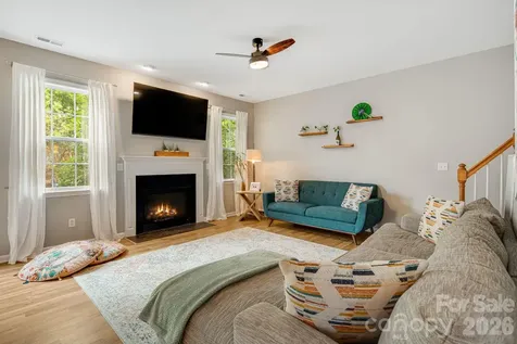 20 Stone River Drive Asheville NC 28804