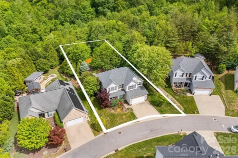 20 Stone River Drive Asheville NC 28804