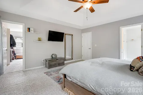 20 Stone River Drive Asheville NC 28804