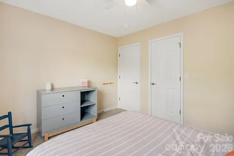 20 Stone River Drive Asheville NC 28804