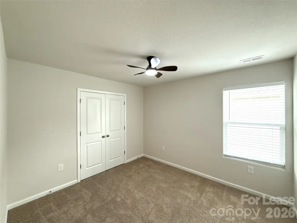 6225 Lowe Lane Charlotte NC 28214