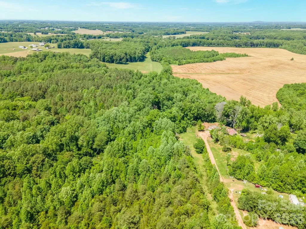 435 Wal Hollow Lane Mooresville NC 28115