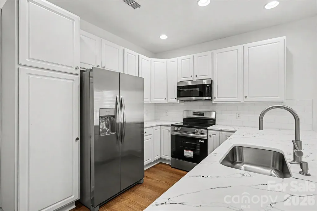 9330 Duckhorn Drive Charlotte NC 28277