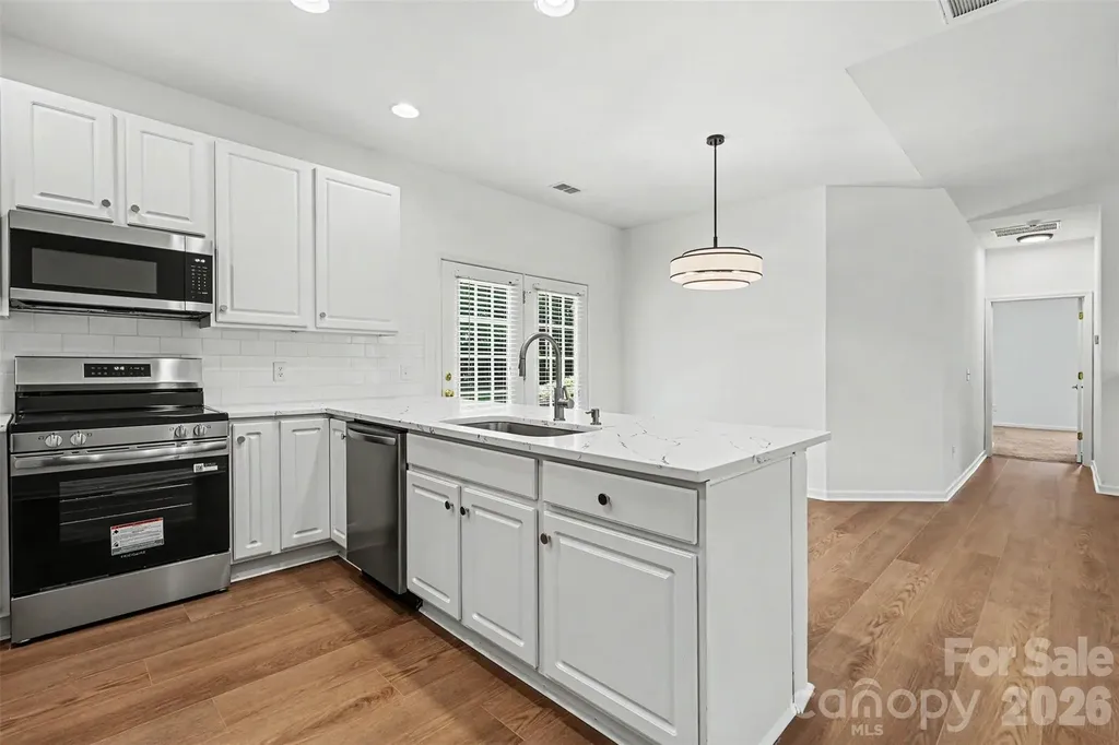 9330 Duckhorn Drive Charlotte NC 28277