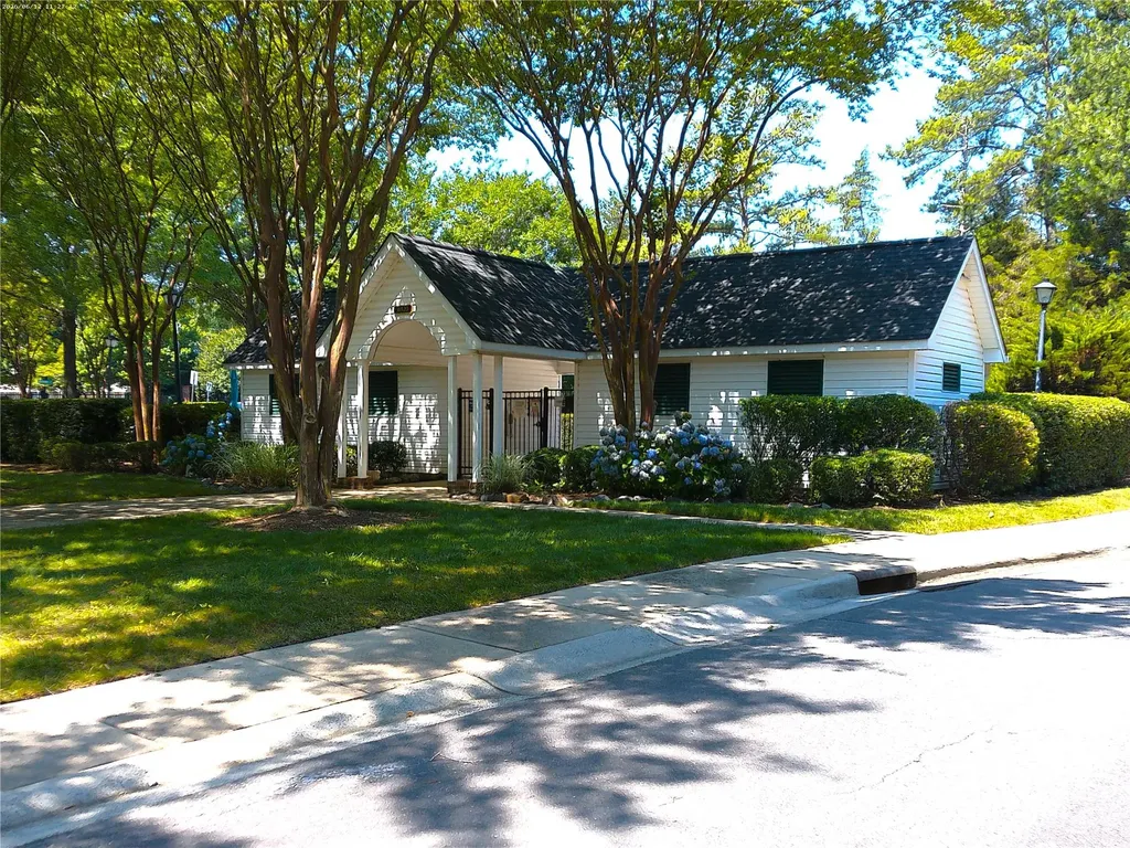 9330 Duckhorn Drive Charlotte NC 28277