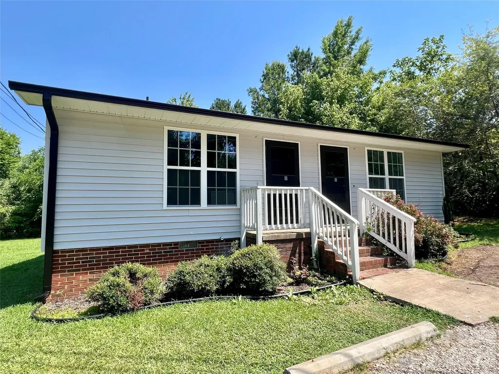 1316 - 1318 Old Landsford Road Lancaster SC 29720