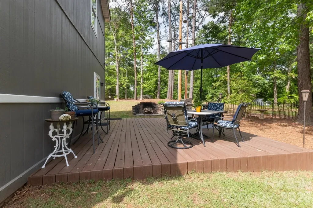 3860 Landrum Road Columbus NC 28722