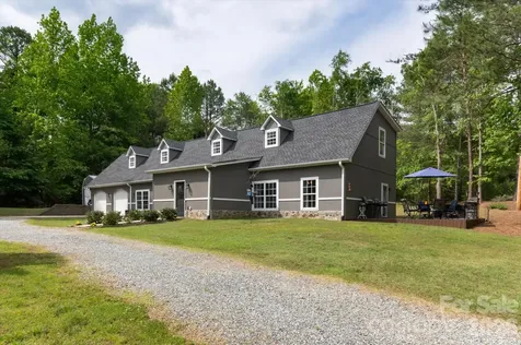 3860 Landrum Road Columbus NC 28722