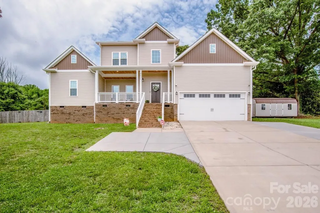 3211 Oakdale Road Charlotte NC 28216