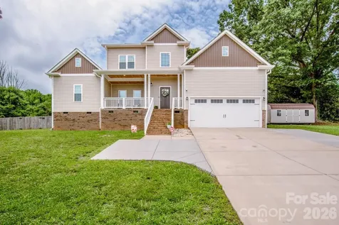 3211 Oakdale Road Charlotte NC 28216