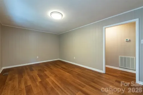 34 Goldmont Street Black Mountain NC 28711