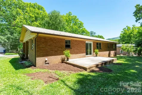 34 Goldmont Street Black Mountain NC 28711