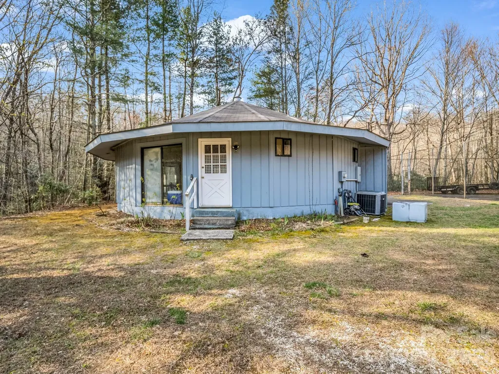 737 Melrose Mountain Road Tryon NC 28782