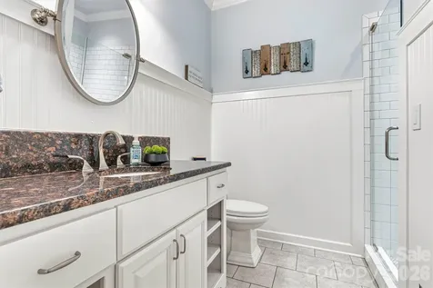 5028 Foxbriar Trail Charlotte NC 28269