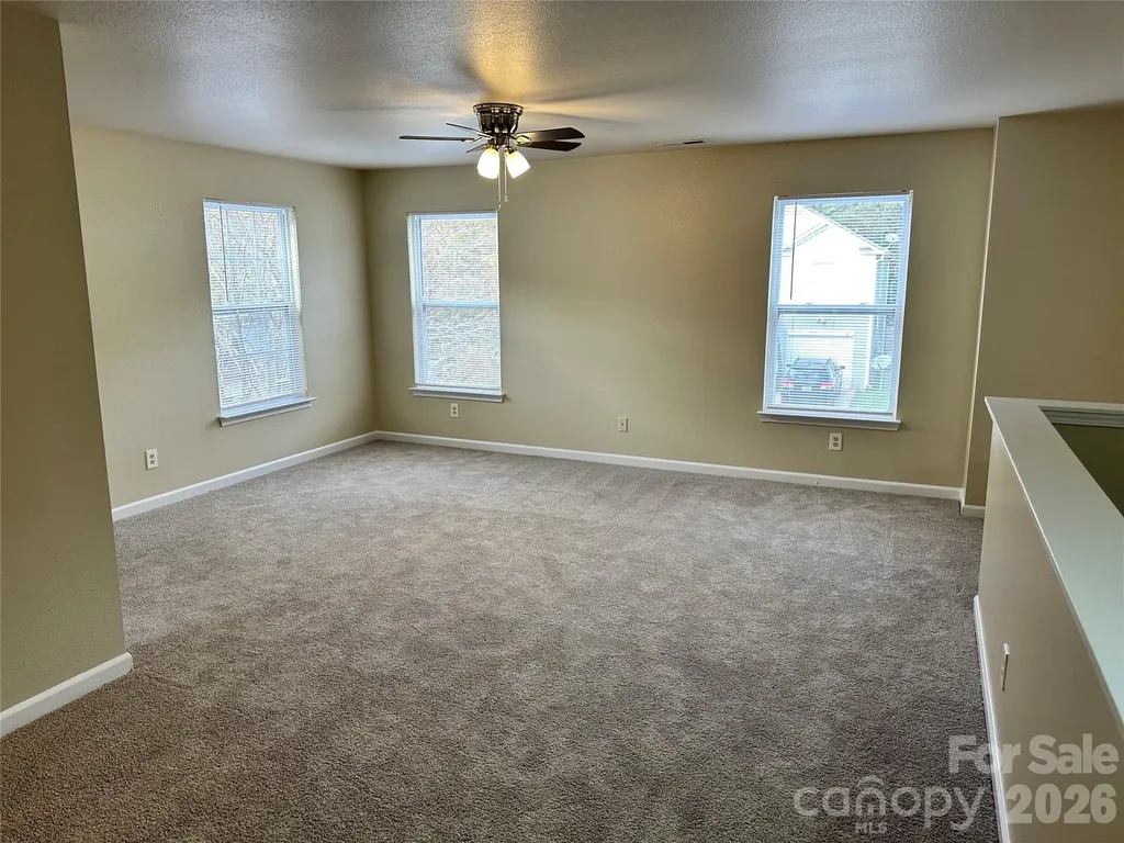 3042 Meadow Knoll Drive Charlotte NC 28269