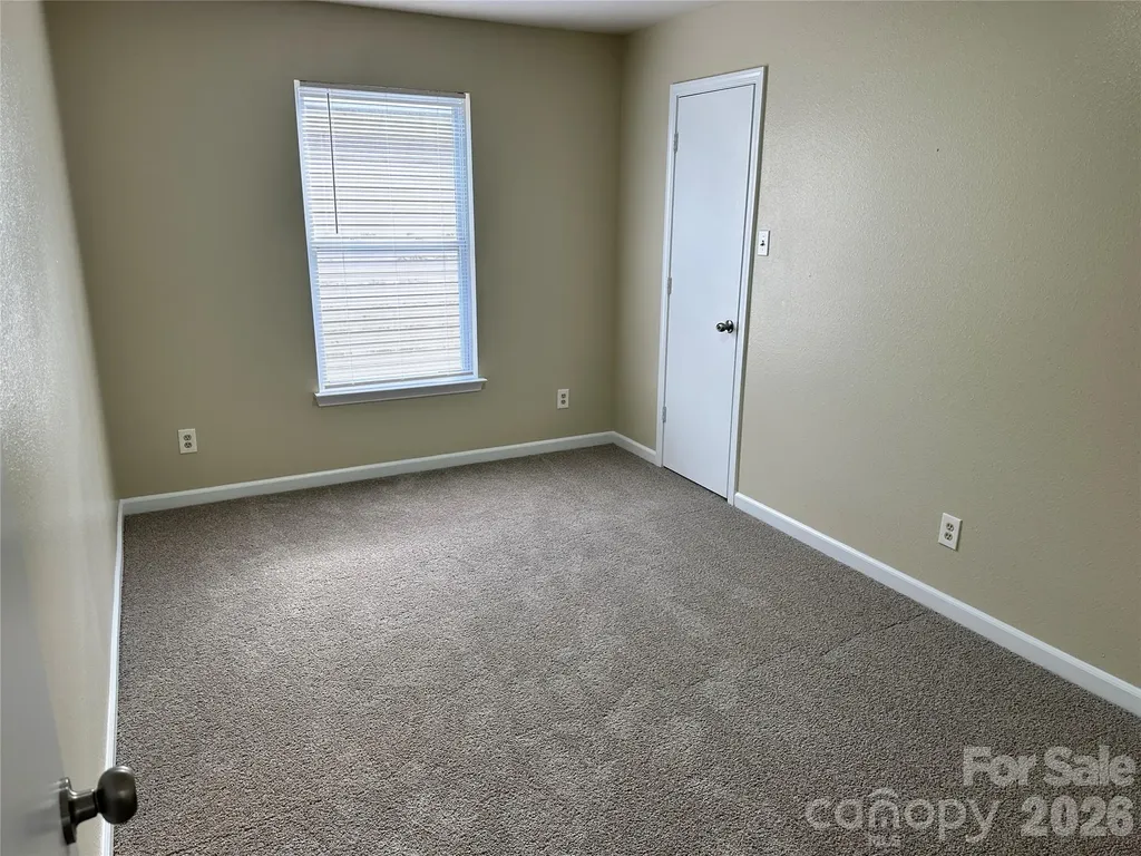 3042 Meadow Knoll Drive Charlotte NC 28269