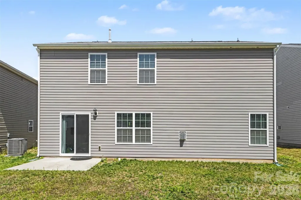 2727 Waybrook Drive Dallas NC 28034