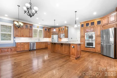 2215 Whiskery Drive Waxhaw NC 28173