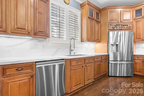 2215 Whiskery Drive Waxhaw NC 28173