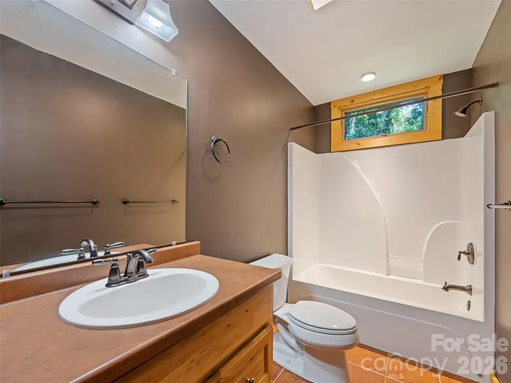 51 Stony Pond Lane Canton NC 28716