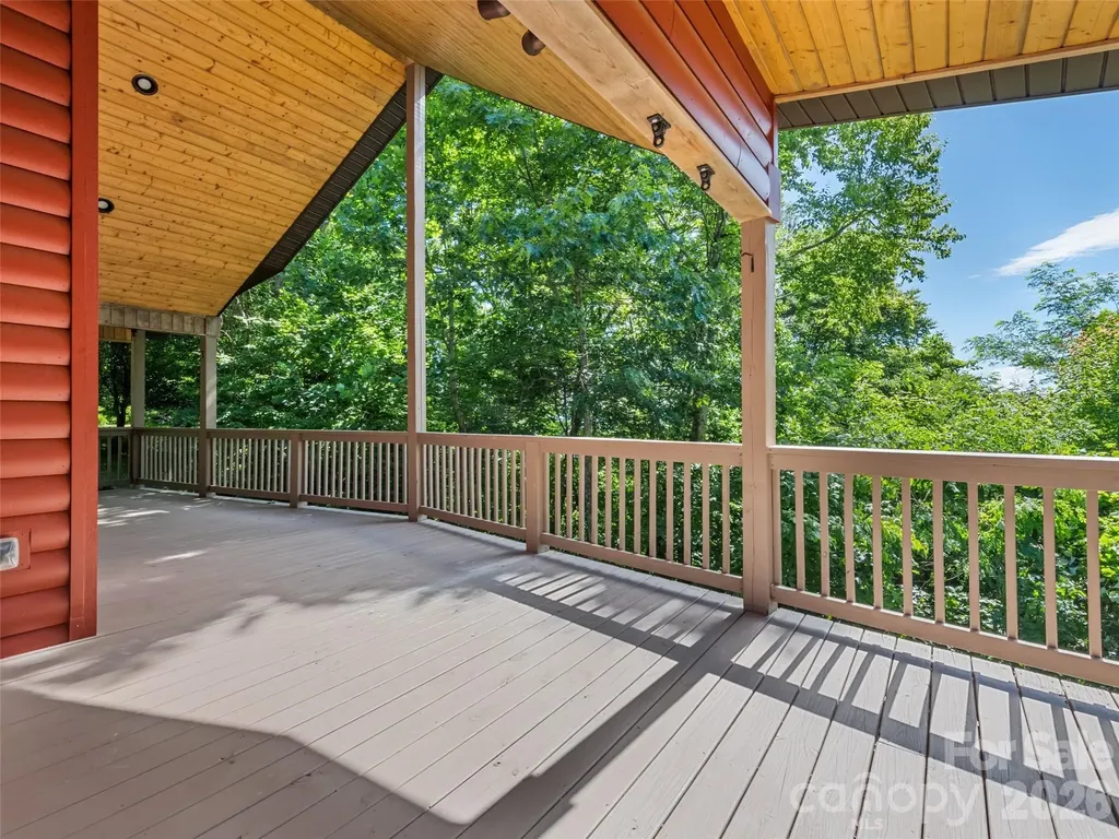 51 Stony Pond Lane Canton NC 28716