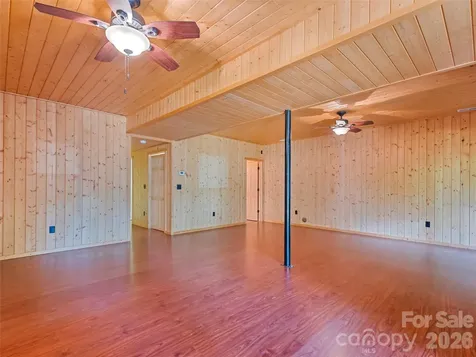51 Stony Pond Lane Canton NC 28716