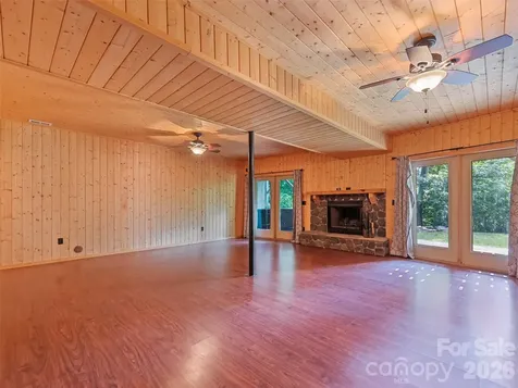 51 Stony Pond Lane Canton NC 28716