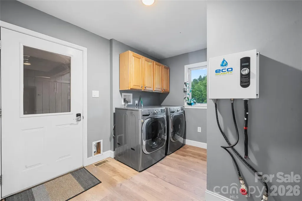 6029 Mulberry Church Road Lenoir NC 28645