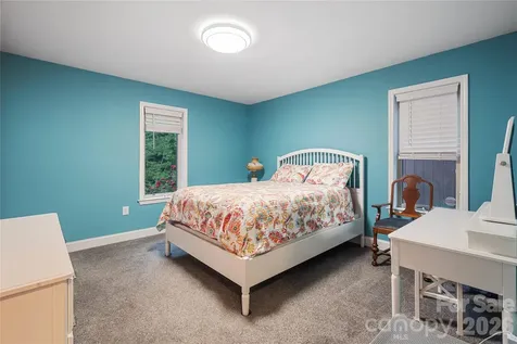 6029 Mulberry Church Road Lenoir NC 28645