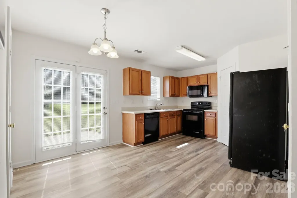 5623 Henderson Oaks Drive Charlotte NC 28269
