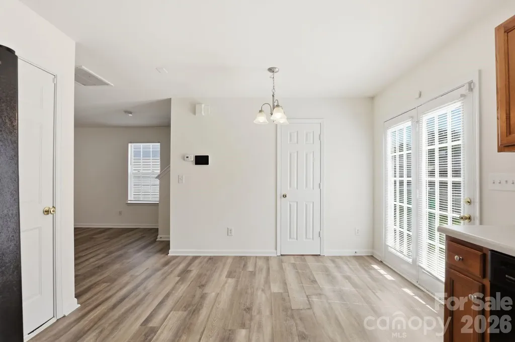 5623 Henderson Oaks Drive Charlotte NC 28269