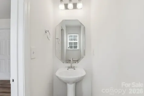 5623 Henderson Oaks Drive Charlotte NC 28269