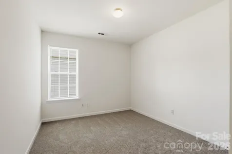 5623 Henderson Oaks Drive Charlotte NC 28269