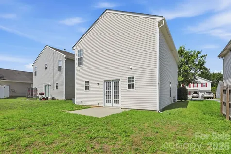 5623 Henderson Oaks Drive Charlotte NC 28269