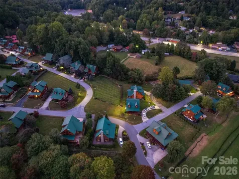 242 Panoramic Loop Maggie Valley NC 28751