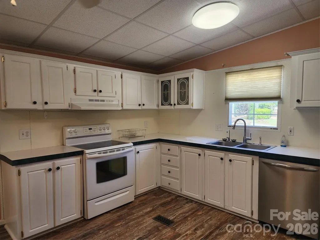 189 Brook Creek Drive Troutman NC 28166