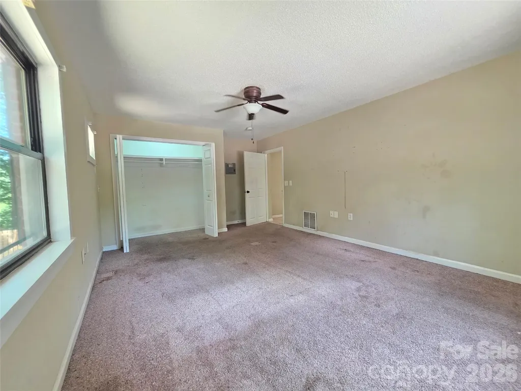 4268 Vincent Street Kannapolis NC 28081