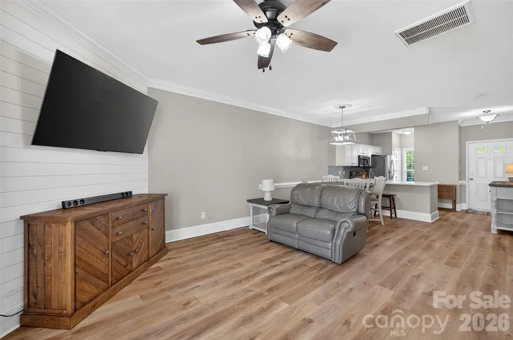 4071 Center Place Drive Harrisburg NC 28075