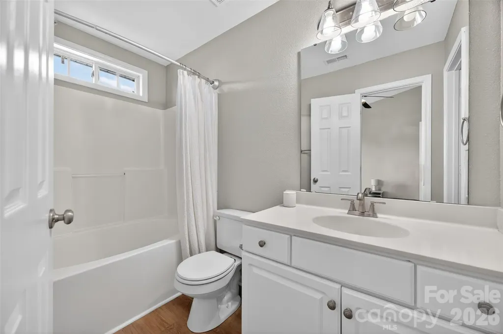 4071 Center Place Drive Harrisburg NC 28075