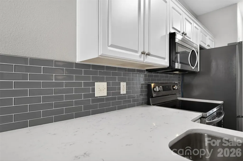 4071 Center Place Drive Harrisburg NC 28075