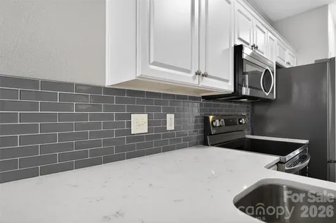 4071 Center Place Drive Harrisburg NC 28075