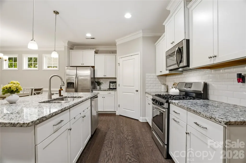 2444 Seagull Drive Denver NC 28037