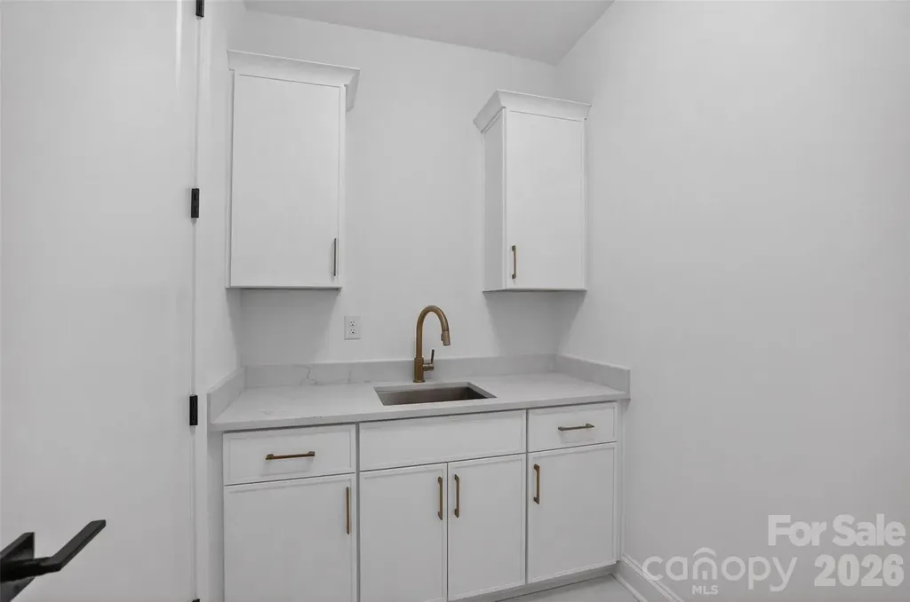 417 W Cama Street Charlotte NC 28217