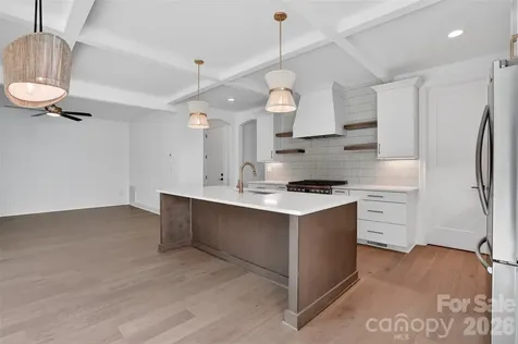 417 W Cama Street Charlotte NC 28217