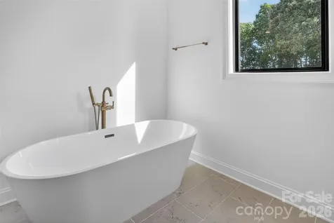 417 W Cama Street Charlotte NC 28217