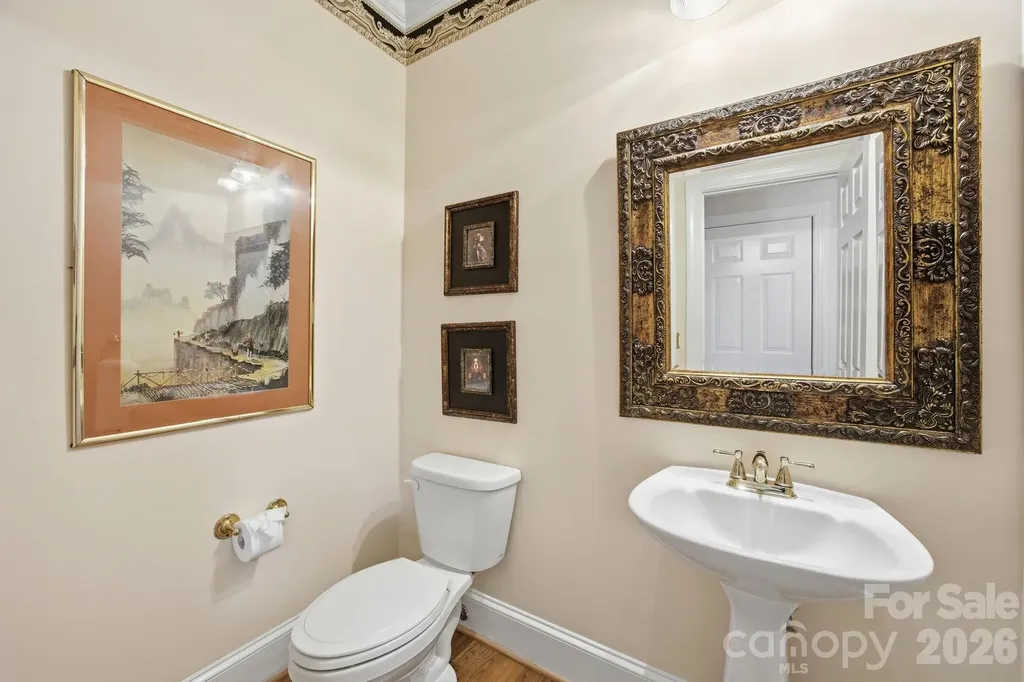 2608 Saintfield Place Charlotte NC 28270