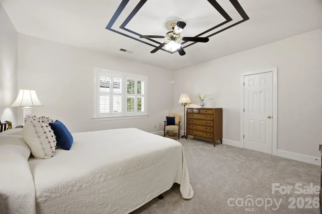 2608 Saintfield Place Charlotte NC 28270