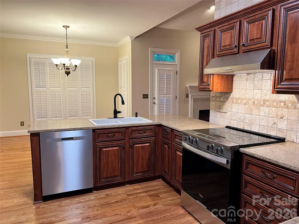 2608 Saintfield Place Charlotte NC 28270