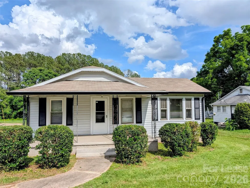 829 Bristol Drive Statesville NC 28677
