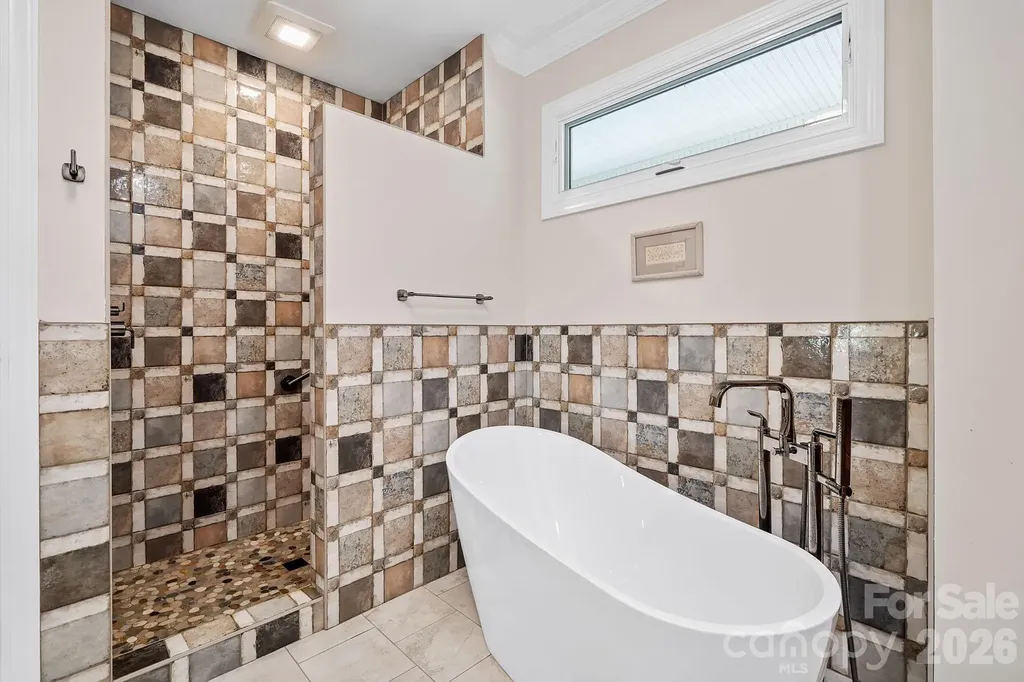 9 Whispering Meadows Drive Fairview NC 28730